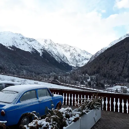 Veduta Dell'adamello Hotel