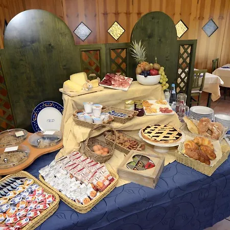 Hotel Veduta Dell'adamello Temu