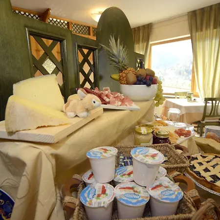 Hotel Veduta Dell'adamello Temu