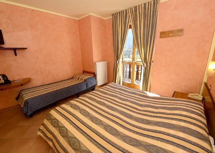 Hotel Veduta Dell'adamello 3*