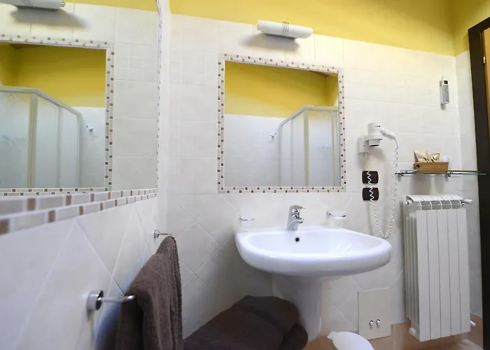 Veduta Dell'adamello Hotel 3*